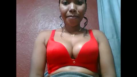 Snapshot of loveinlife750427 chatting on September 2025 05:44:01 AM loveinlife750427 online show from September 2025 05:44:01 AM