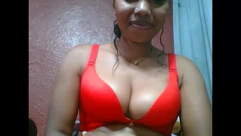 Snapshot of loveinlife750427 chatting on September 2025 06:17:02 AM loveinlife750427 online show from September 2025 06:17:02 AM