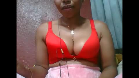 Snapshot of loveinlife750427 chatting on October 2025 08:07:01 PM loveinlife750427 online show from October 2025 08:07:01 PM