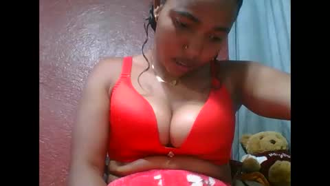 Snapshot of loveinlife750427 chatting on October 2025 06:46:02 AM loveinlife750427 online show from October 2025 06:46:02 AM