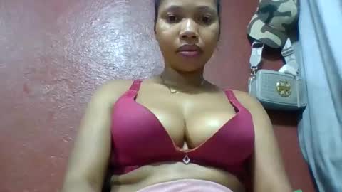 Snapshot of loveinlife750427 chatting on April 2026 03:10:01 AM loveinlife750427 online show from April 2026 03:10:01 AM