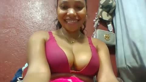 Snapshot of loveinlife750427 chatting on May 2026 02:58:01 PM loveinlife750427 online show from May 2026 02:58:01 PM