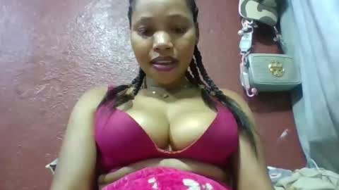 Snapshot of loveinlife750427 chatting on May 2026 07:16:02 AM loveinlife750427 online show from May 2026 07:16:02 AM