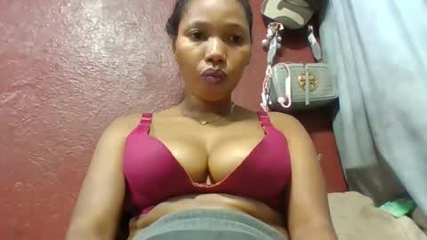 Snapshot of loveinlife750427 chatting on May 2026 05:31:02 PM loveinlife750427 online show from May 2026 05:31:02 PM