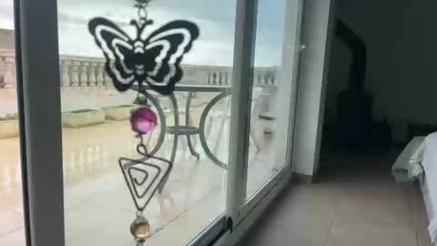 Loveisperfect online show from November 2025 09:31:02 AM