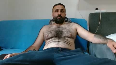 loveivat80 online show from April 2026 06:39:01 AM