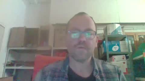 Snapshot of lovelick007 chatting on December 2024 04:35:02 PM lovelick007 online show from December 2024 04:35:02 PM