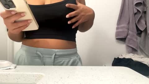 Love online show from January 2025 09:47:02 PM