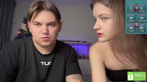 Snapshot of lovelly_mooncouple chatting on January 2025 11:59:01 AM Mileena and Oliver online show from January 2025 11:59:01 AM