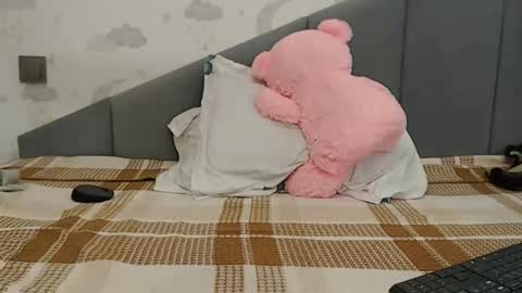 Snapshot of lovellykitty_1 chatting on September 2025 06:48:02 AM lovellykitty online show from September 2025 06:48:02 AM