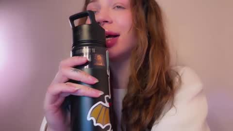 Snapshot of lovelorn_ chatting on January 2025 03:26:01 PM Elsa online show from January 2025 03:26:01 PM