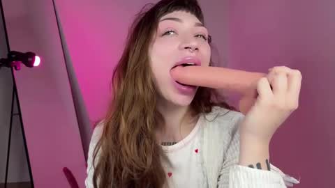 Snapshot of lovelorn_ chatting on March 2025 07:19:02 AM Elsa online show from March 2025 07:19:02 AM