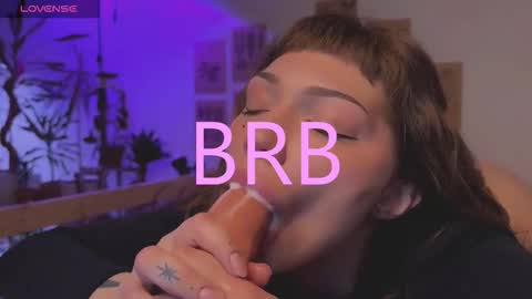 Snapshot of lovelorn_ chatting on October 2025 05:05:02 AM Elsa online show from October 2025 05:05:02 AM