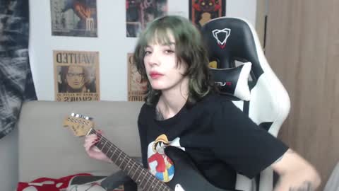 Cassie online show from January 2025 08:41:01 PM