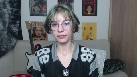 Cassie online show from February 2025 02:40:01 AM