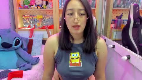 Snapshot of lovely_chloe19 chatting on March 2025 02:26:01 AM Chloe online show from March 2025 02:26:01 AM