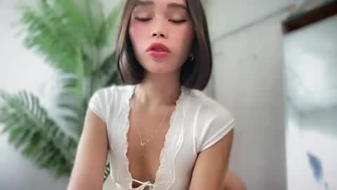 lovely_cittie18 online show from May 2026 03:48:01 AM