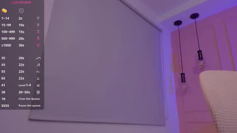 Emma online show from October 2025 01:31:02 PM