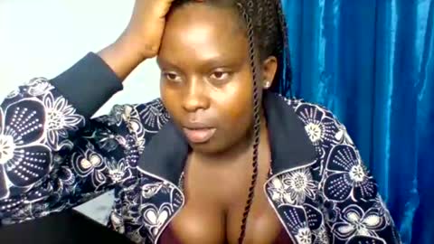 Snapshot of lovely_goodness chatting on December 2024 09:29:02 AM enid online show from December 2024 09:29:02 AM