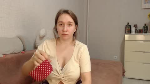 Snapshot of lovely_hayley chatting on December 2024 09:25:02 PM Lovely Hayley online show from December 2024 09:25:02 PM