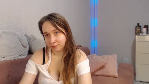 Snapshot of lovely_hayley chatting on January 2025 10:12:02 PM Lovely Hayley online show from January 2025 10:12:02 PM