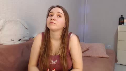 Snapshot of lovely_hayley chatting on February 2025 11:03:02 PM Lovely Hayley online show from February 2025 11:03:02 PM