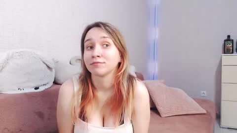 Lovely Hayley online show from May 2026 08:49:02 PM