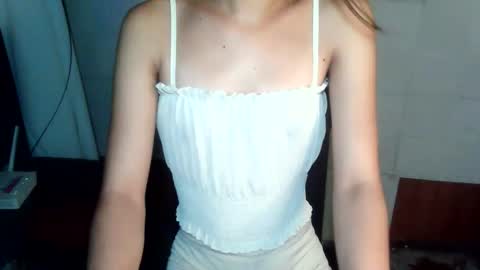 Snapshot of lovely_joan123 chatting on May 2026 02:46:01 PM lovely_joan123 online show from May 2026 02:46:01 PM