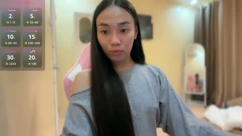 lovely_leah23 online show from April 2026 07:41:01 PM
