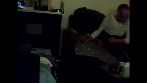 mooie man online show from November 2025 01:22:01 AM