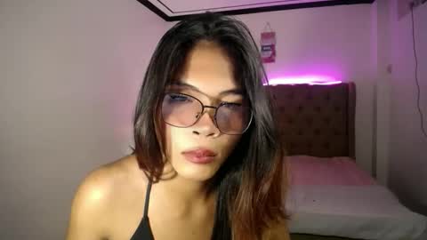 KATE online show from May 2026 04:43:01 AM