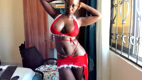 Snapshot of lovely_princes1 chatting on February 2026 01:16:01 PM I am witty online show from February 2026 01:16:01 PM