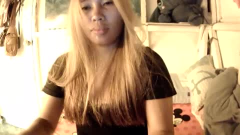 lovely online show from April 2026 03:15:01 PM