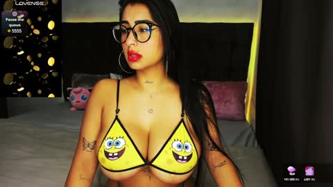 Snapshot of lovely_violet13 chatting on January 2025 12:58:02 PM lovely violet13 online show from January 2025 12:58:02 PM