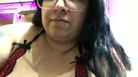 lovelybby2010 online show from February 2026 07:21:02 AM