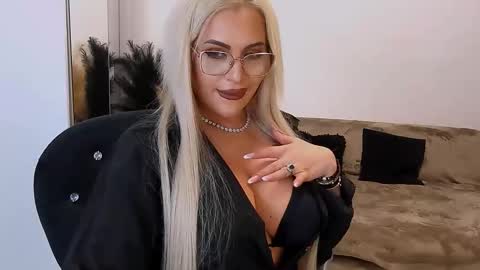 PrAllinXXXa online show from March 2026 11:09:02 PM