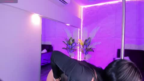 Snapshot of lovelyeyesx chatting on September 2025 05:34:01 PM Lovely online show from September 2025 05:34:01 PM