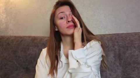 Kate only online show from December 2025 12:10:02 PM