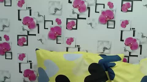 Snapshot of lovelyladylynxxx chatting on January 2026 11:25:01 AM LocwlyLSYlYNXXX online show from January 2026 11:25:01 AM