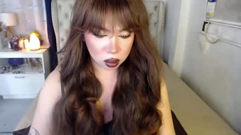 Snapshot of lovelymarie69 chatting on December 2024 05:51:02 PM Rebeca online show from December 2024 05:51:02 PM