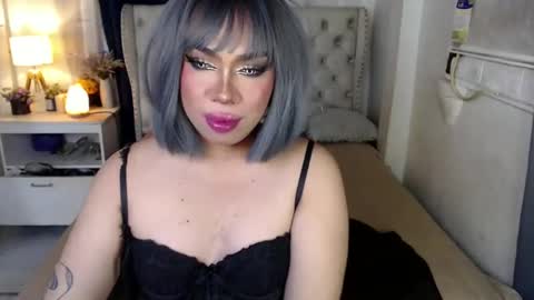 Snapshot of lovelymarie69 chatting on January 2025 05:45:02 PM Rebeca online show from January 2025 05:45:02 PM