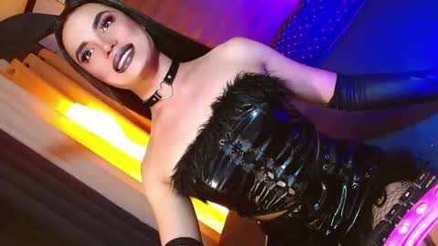 lovelymiss_shyna11 online show from May 2026 08:41:01 AM