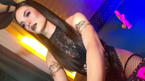 lovelymiss_shyna11 online show from May 2026 02:07:02 AM