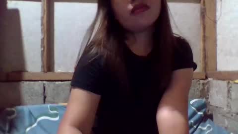 lovelymocha27s online show from December 2024 10:19:02 AM