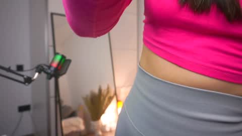 kim online show from February 2025 02:58:01 PM