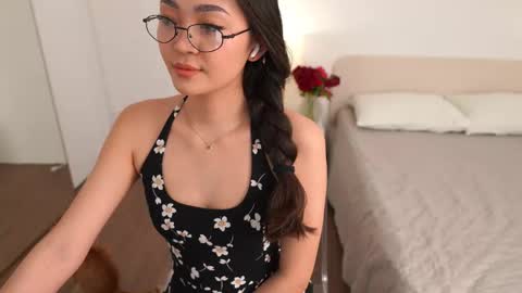 kim online show from March 2026 04:11:02 PM