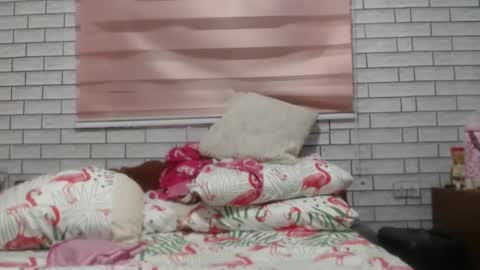 Angelquey online show from February 2025 07:38:02 PM