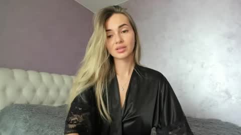 Lovely Rose online show from May 2026 11:39:02 AM