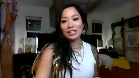 Snapshot of lovelyxmacii chatting on October 2025 04:55:02 AM lovelyxmacii online show from October 2025 04:55:02 AM