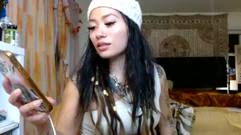Snapshot of lovelyxmacii chatting on December 2025 04:18:02 AM lovelyxmacii online show from December 2025 04:18:02 AM